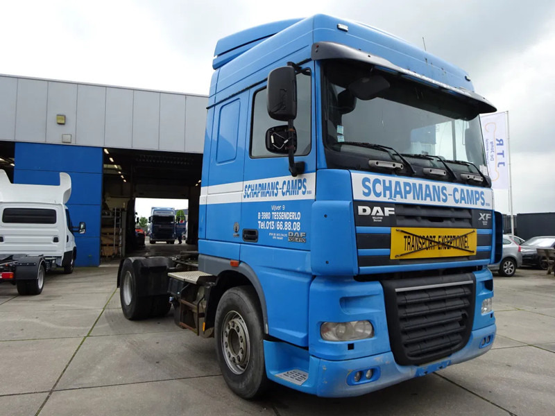 DAF XF 105.410 / Automatic / Euro 5 - Tractor unit: picture 3 DAF XF 105.410 / Automatic / Euro 5 - Tractor unit: picture 3