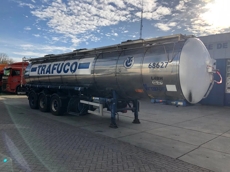 Van Hool Tank / 30.000 LT / 3 compartments / Inox / SAF - Tank semi-trailer: picture 5 Van Hool Tank / 30.000 LT / 3 compartments / Inox / SAF - Tank semi-trailer: picture 5