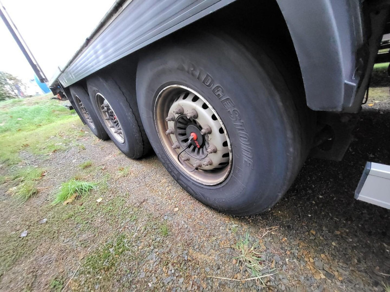 Refrigerator truck Chereau Thermo King: picture 6