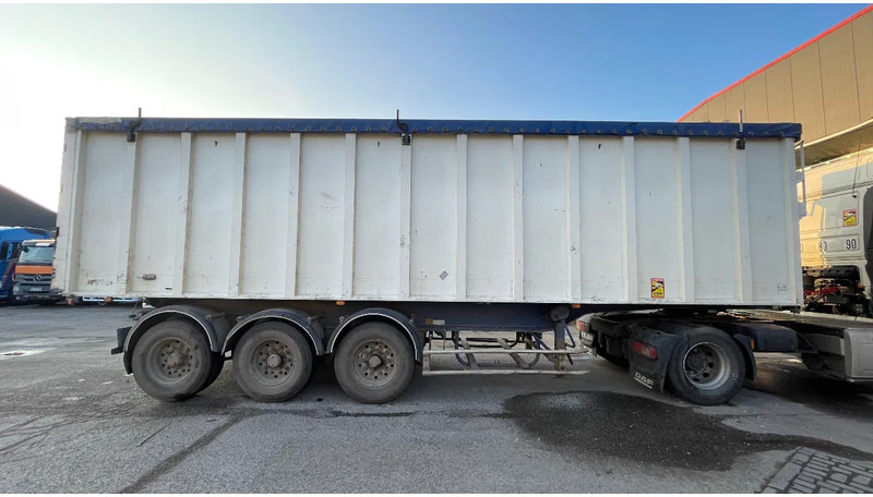 Tipper semi-trailer GENERAL TRAILERS 56m3: picture 11