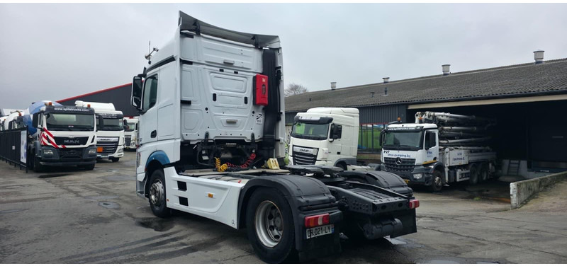Tractor unit Mercedes-Benz Actros 1845: picture 7 Tractor unit Mercedes-Benz Actros 1845: picture 7