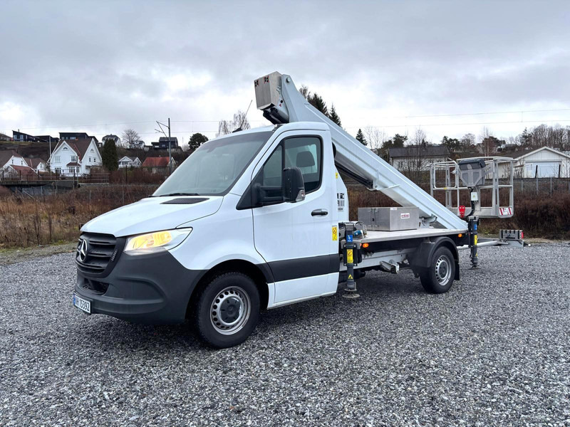 Mercedes-Benz Dino 230 VTH - Aerial platform: picture 1 Mercedes-Benz Dino 230 VTH - Aerial platform: picture 1