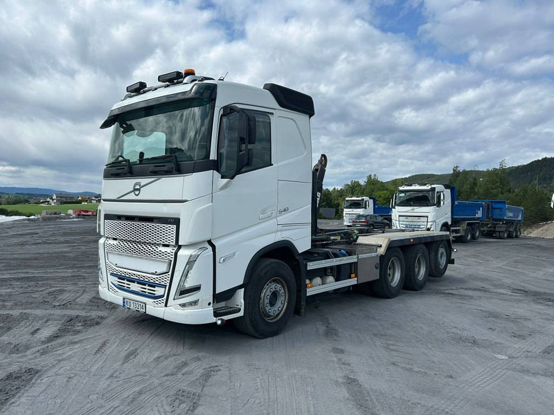 Volvo FH 540 + 24T JOAB - Hook lift truck: picture 1 Volvo FH 540 + 24T JOAB - Hook lift truck: picture 1