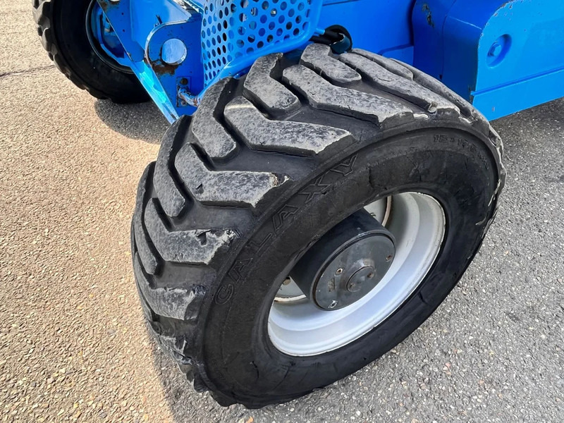 Telescopic boom Aichi SP21AJ: picture 9