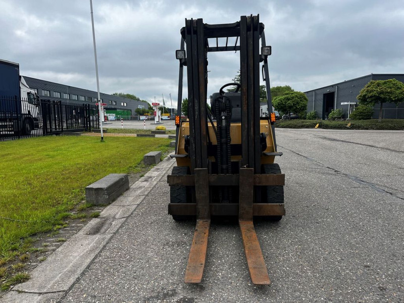 Caterpillar DP25NT - Diesel forklift: picture 5 Caterpillar DP25NT - Diesel forklift: picture 5