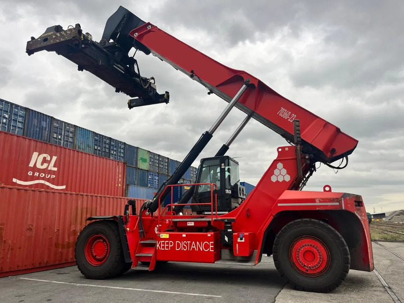 Hyster RS46-36CH - Reach stacker: picture 2 Hyster RS46-36CH - Reach stacker: picture 2