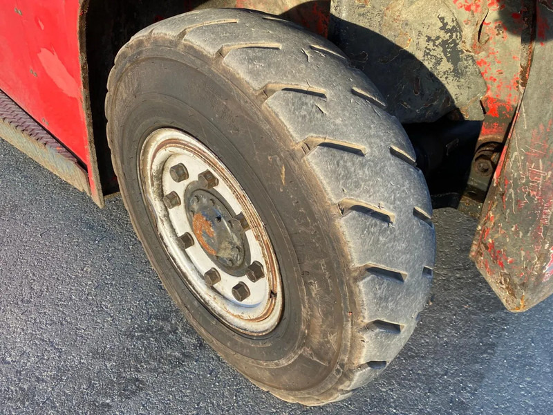 Diesel forklift Kalmar DCG 80-9: picture 9