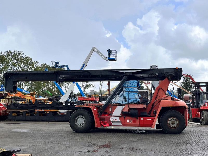 Kalmar For Parts Reach Stacker - Reach stacker: picture 1 Kalmar For Parts Reach Stacker - Reach stacker: picture 1