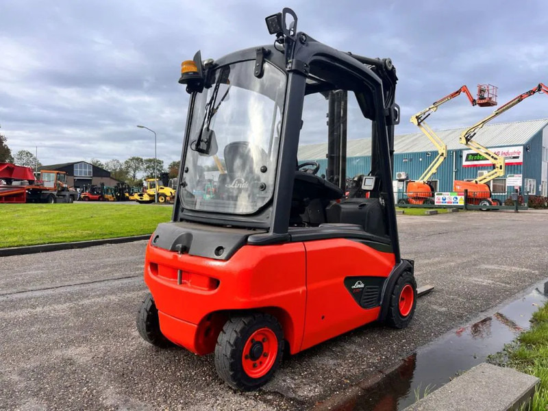 Linde E20PL-02 - Electric forklift: picture 5 Linde E20PL-02 - Electric forklift: picture 5