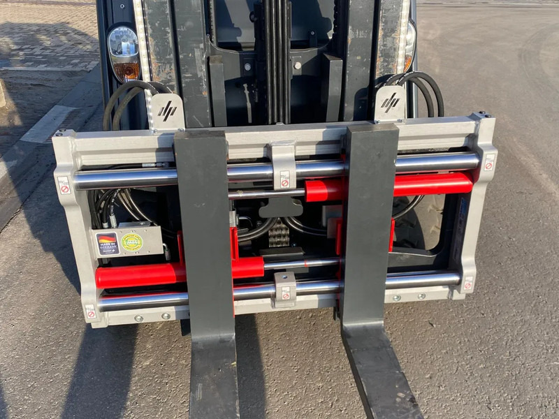 Forklift Linde E35HL-01: picture 10 Forklift Linde E35HL-01: picture 10