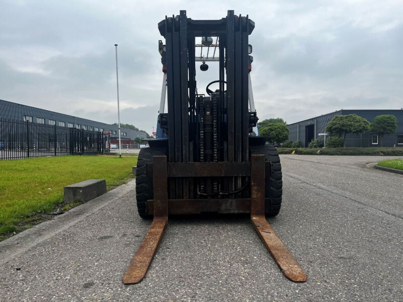 Mitsubishi FD40 - Diesel forklift: picture 4 Mitsubishi FD40 - Diesel forklift: picture 4