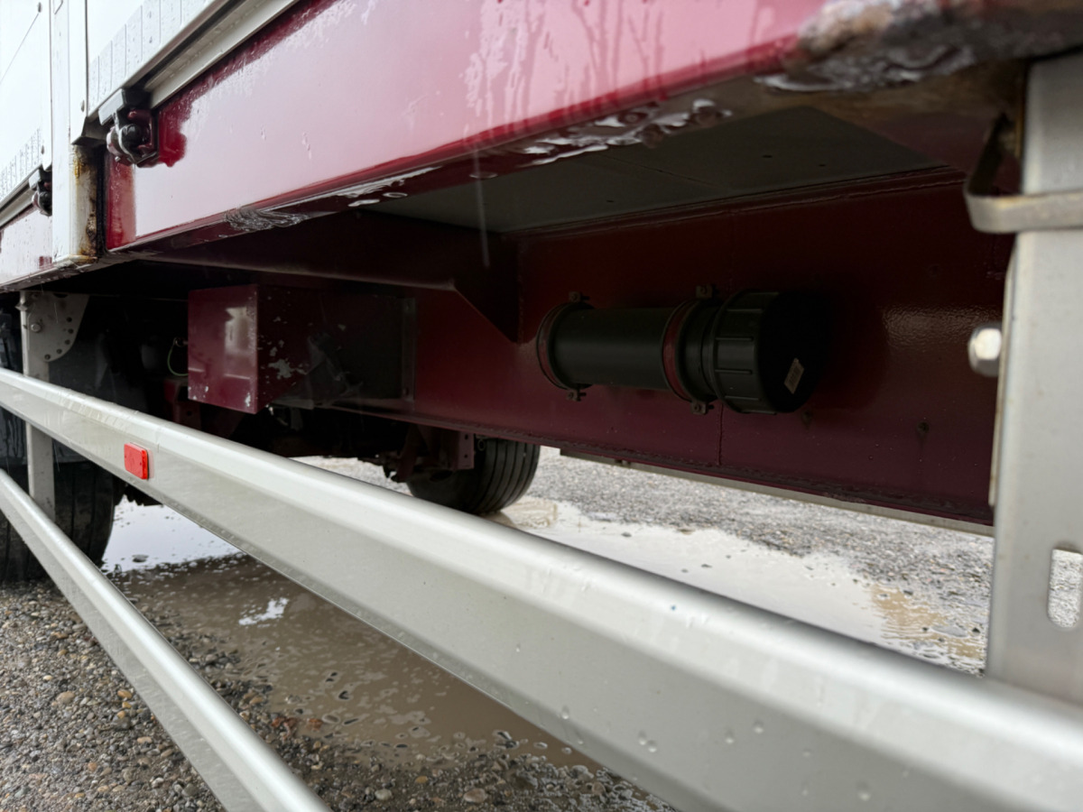 Curtainsider trailer GALLIKER ST 2A Hebebühne: picture 8