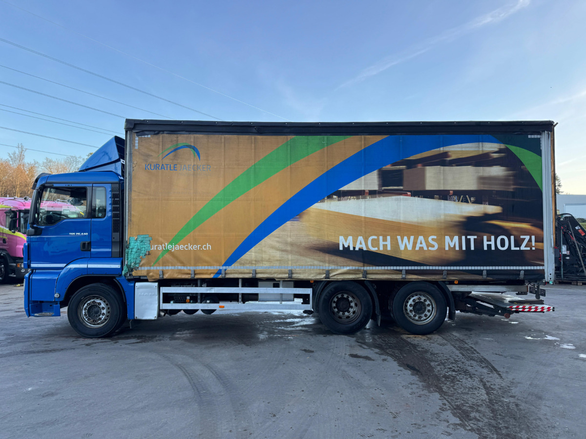 Curtainsider truck MAN TGS 26.440 6x2 LBW: picture 7 Curtainsider truck MAN TGS 26.440 6x2 LBW: picture 7