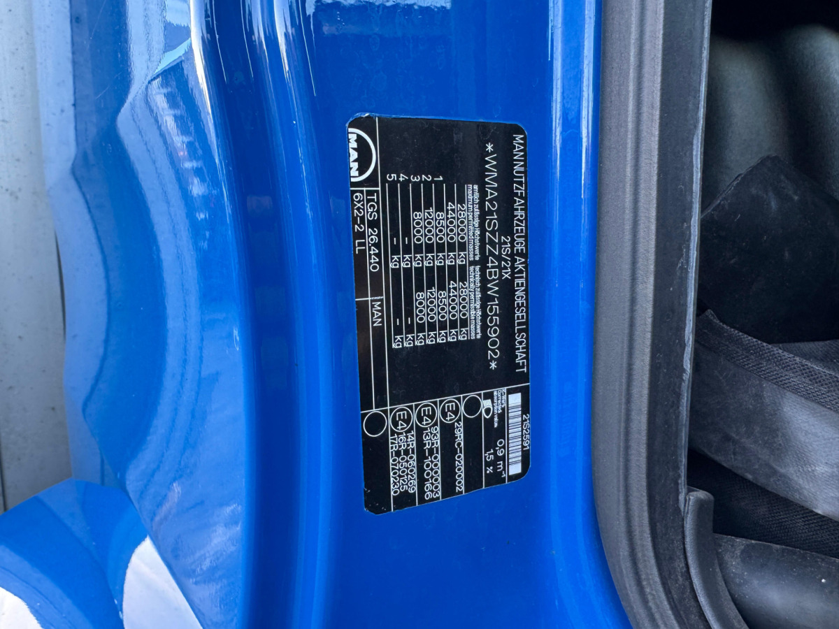 Curtainsider truck MAN TGS 26.440 6x2 LBW: picture 12 Curtainsider truck MAN TGS 26.440 6x2 LBW: picture 12