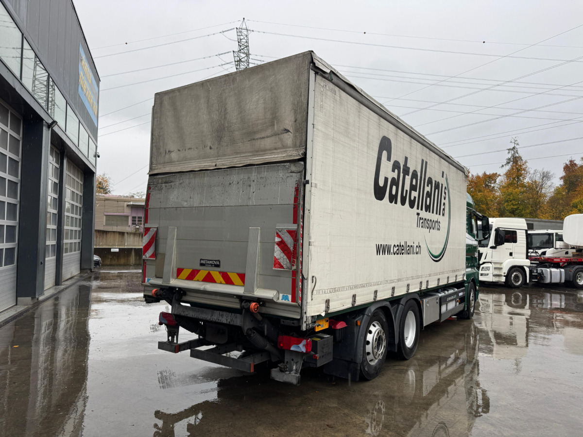 MAN TGX 26.480 6x2 - Curtainsider truck: picture 5 MAN TGX 26.480 6x2 - Curtainsider truck: picture 5