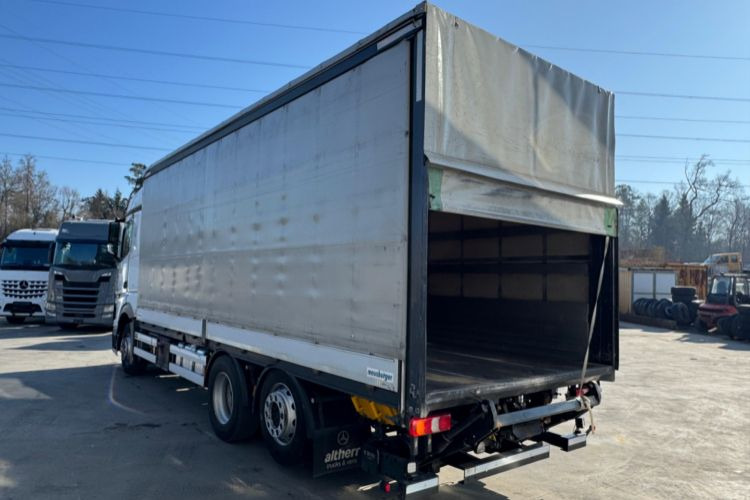 New Curtainsider truck Mercedes-Benz Actros 2545 6x2: picture 7