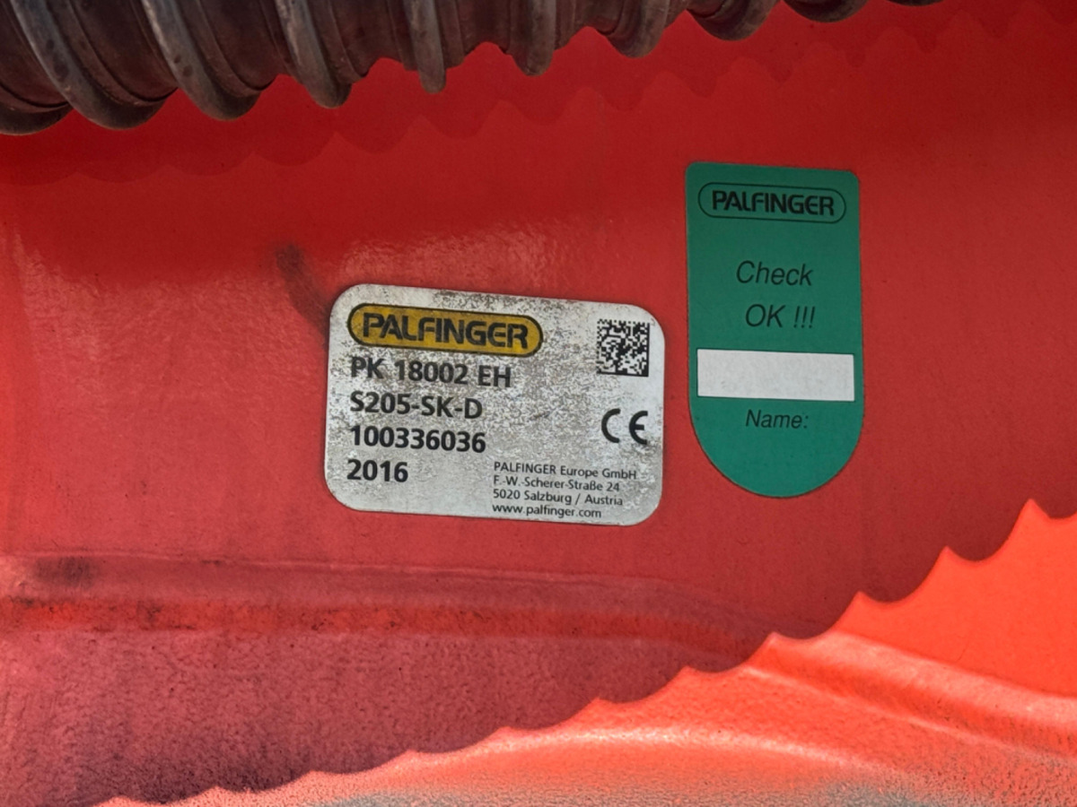 Leasing of RENAULT C480 6x2 Palfinger 18002-4 RENAULT C480 6x2 Palfinger 18002-4: picture 11