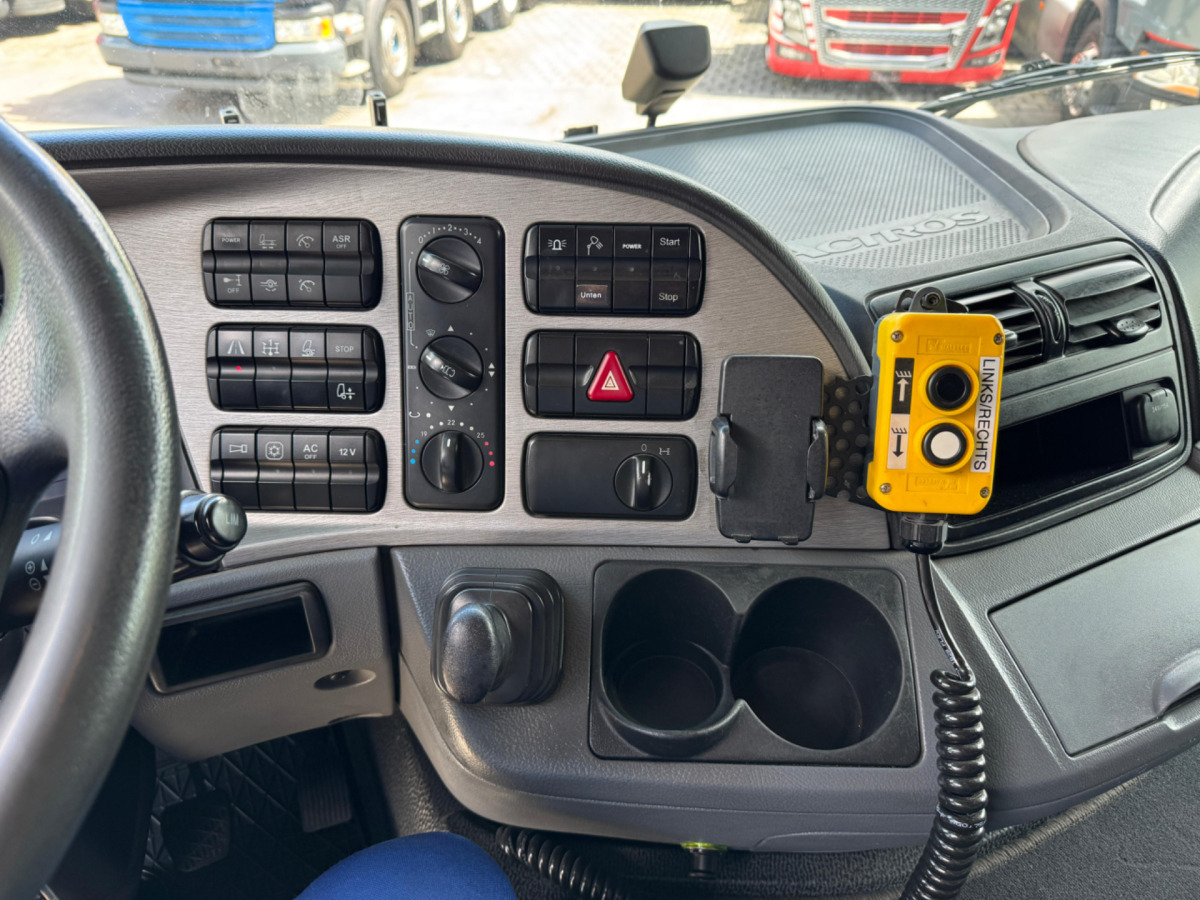 Tractor unit MERCEDES Actros 1848 4x2: picture 15 Tractor unit MERCEDES Actros 1848 4x2: picture 15