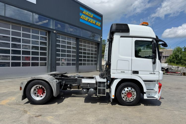 Mercedes-Benz Actros 1848 4x2 - Tractor unit: picture 5 Mercedes-Benz Actros 1848 4x2 - Tractor unit: picture 5