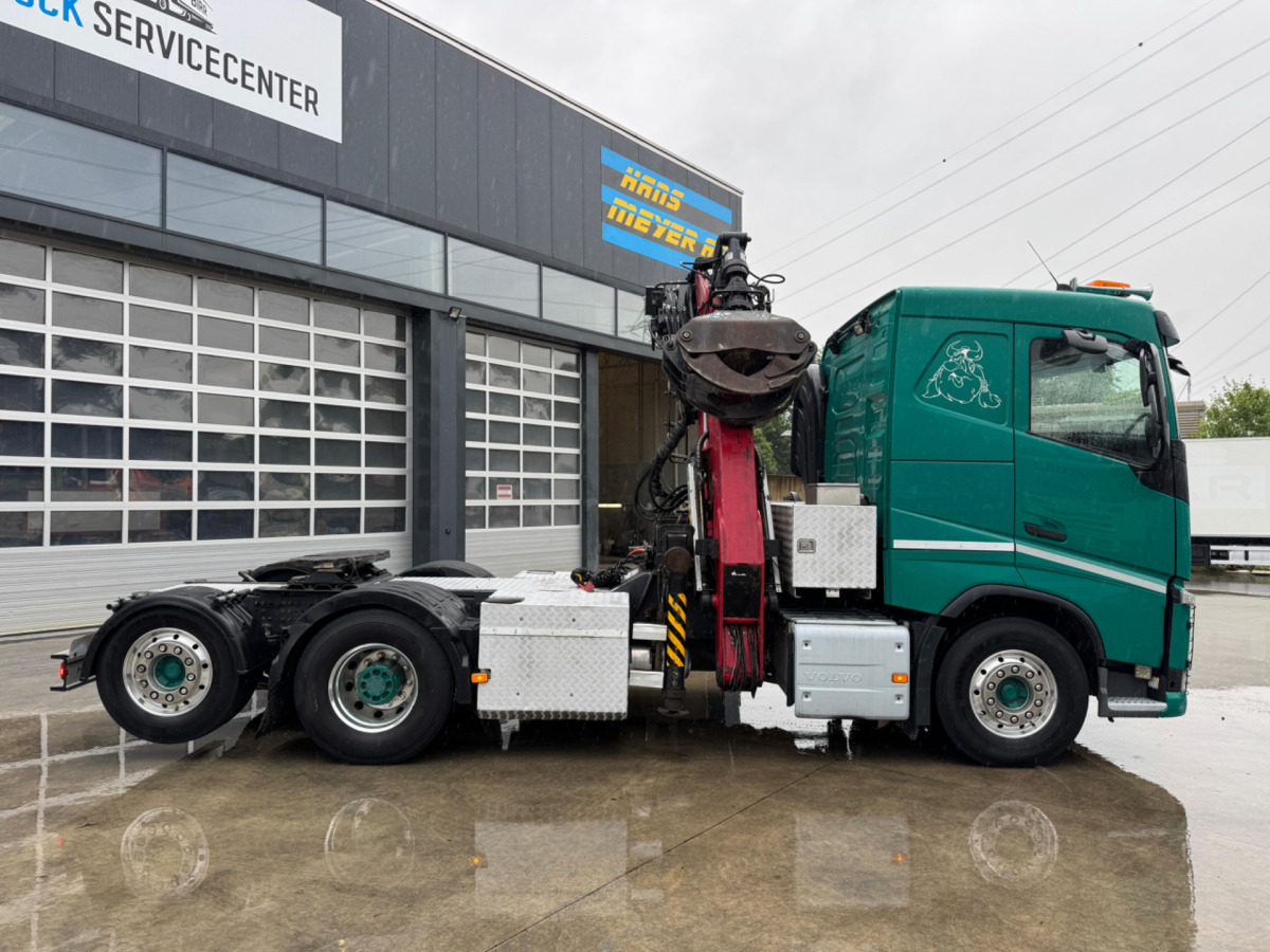 VOLVO FH-540 6x2 Tajfun L300Z - Logging truck, Crane truck: picture 4 VOLVO FH-540 6x2 Tajfun L300Z - Logging truck, Crane truck: picture 4