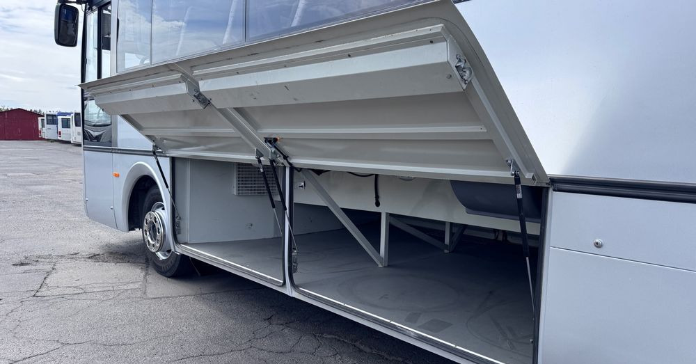 Irisbus Midirider /Midway / 42 miejsca / mały przebieg / Cena:84000 zł netto - Suburban bus: picture 4 Irisbus Midirider /Midway / 42 miejsca / mały przebieg / Cena:84000 zł netto - Suburban bus: picture 4