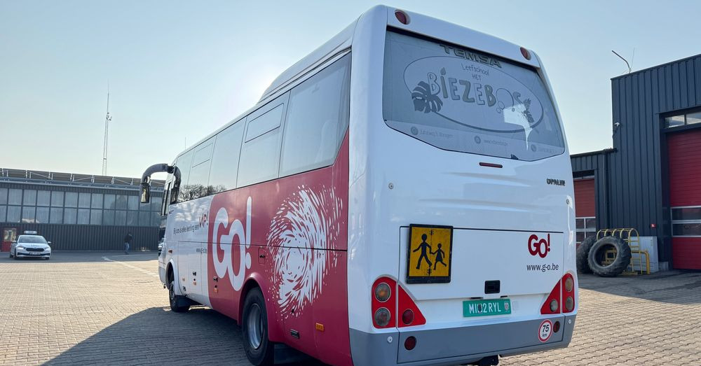 Temsa Opalin 9 / silnik MAN / 37 miejsc / mały przebieg !!! - Coach: picture 4 Temsa Opalin 9 / silnik MAN / 37 miejsc / mały przebieg !!! - Coach: picture 4