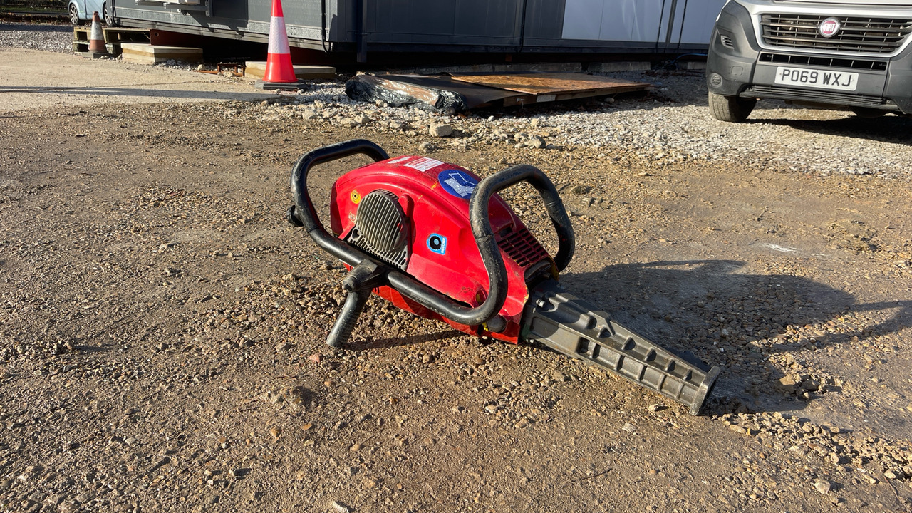 ATLAS COPCO COBRA - Construction equipment: picture 1 ATLAS COPCO COBRA - Construction equipment: picture 1