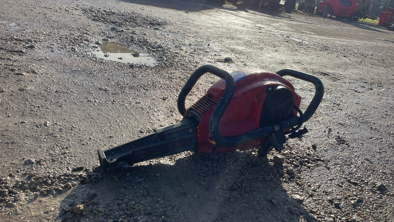 ATLAS COPCO COBRA - Construction equipment: picture 2 ATLAS COPCO COBRA - Construction equipment: picture 2