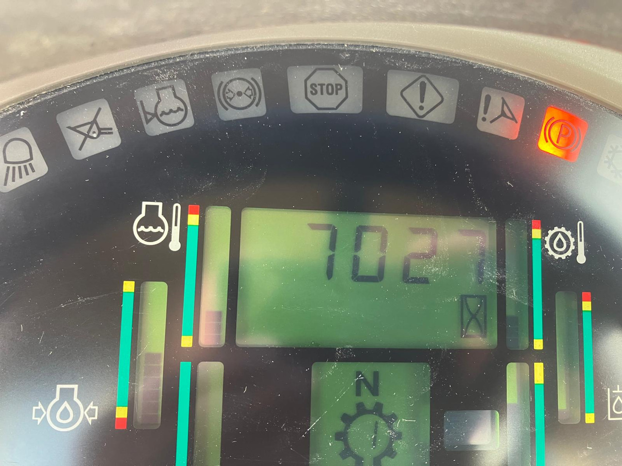 CASE 821C - Wheel loader: picture 4 CASE 821C - Wheel loader: picture 4