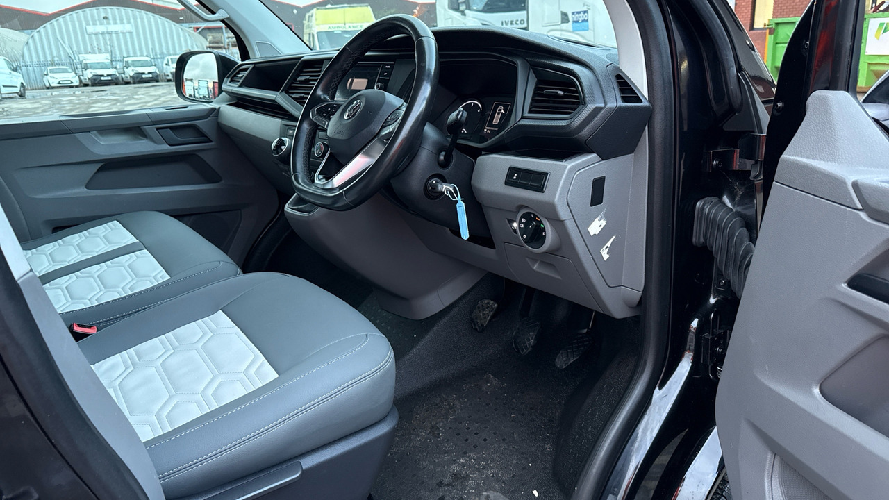 VOLKSWAGEN TRANSPORTER T28 2.0 TDI 110PS HIGHLINE CAMPER VAN - Camper: picture 5 VOLKSWAGEN TRANSPORTER T28 2.0 TDI 110PS HIGHLINE CAMPER VAN - Camper: picture 5