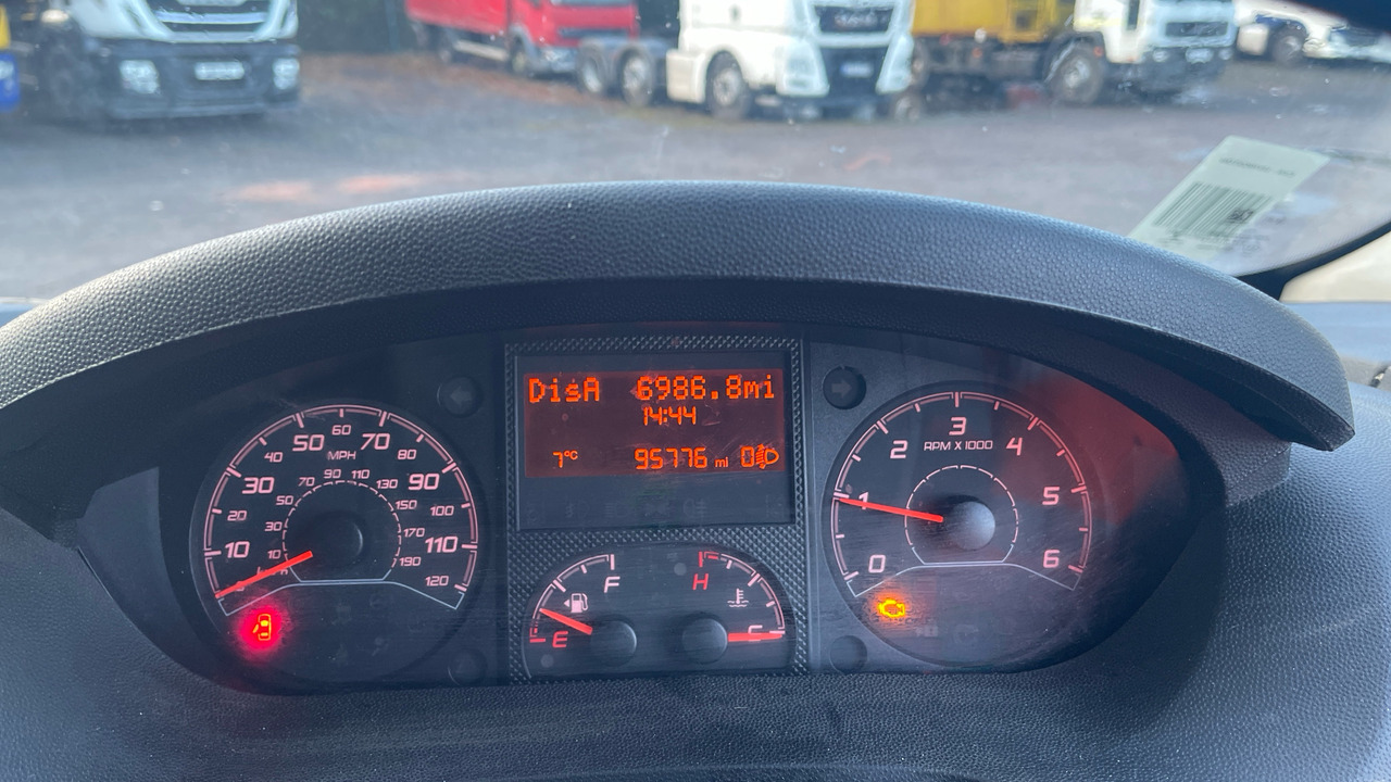 Panel van Citroen Relay 35 2.2 HDi 140PS: picture 6 Panel van Citroen Relay 35 2.2 HDi 140PS: picture 6