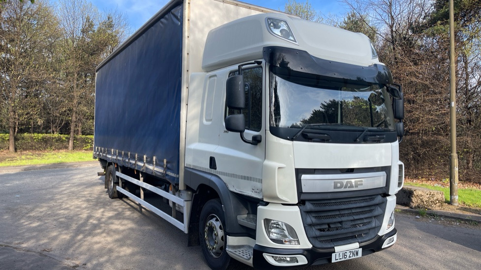 DAF CF 310 EURO 6 18 TONNE - Curtainsider truck: picture 1 DAF CF 310 EURO 6 18 TONNE - Curtainsider truck: picture 1