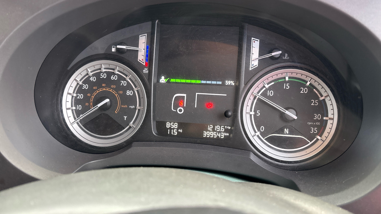 Curtainsider truck DAF LF 150: picture 6 Curtainsider truck DAF LF 150: picture 6