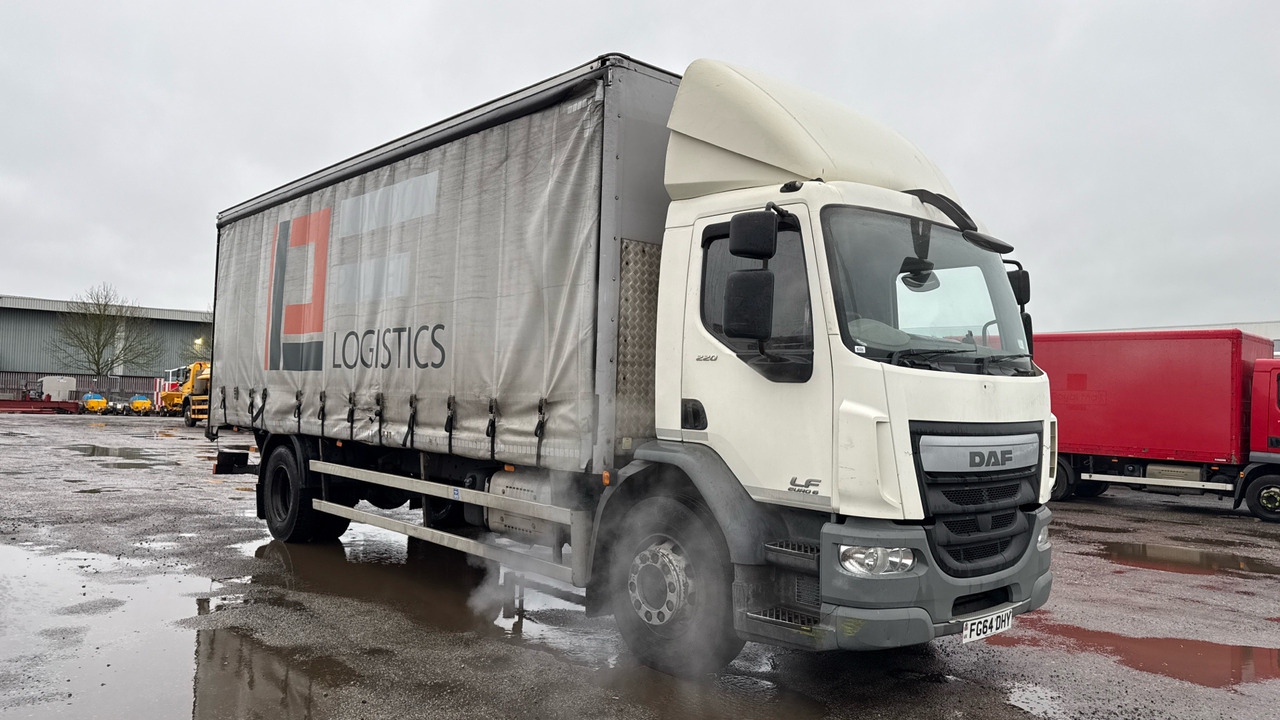 DAF LF 220 - Curtainsider truck: picture 1 DAF LF 220 - Curtainsider truck: picture 1
