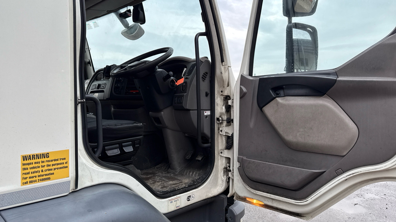 DAF LF 260 - Refrigerator truck: picture 5 DAF LF 260 - Refrigerator truck: picture 5