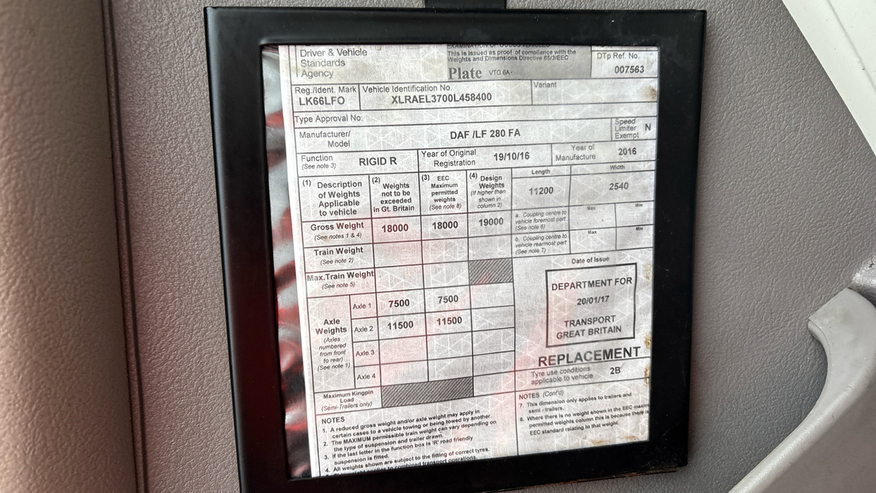 Box truck DAF LF 280: picture 11 Box truck DAF LF 280: picture 11