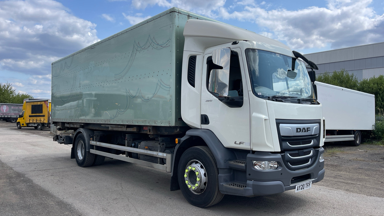 DAF LF 320 - Box truck: picture 1 DAF LF 320 - Box truck: picture 1
