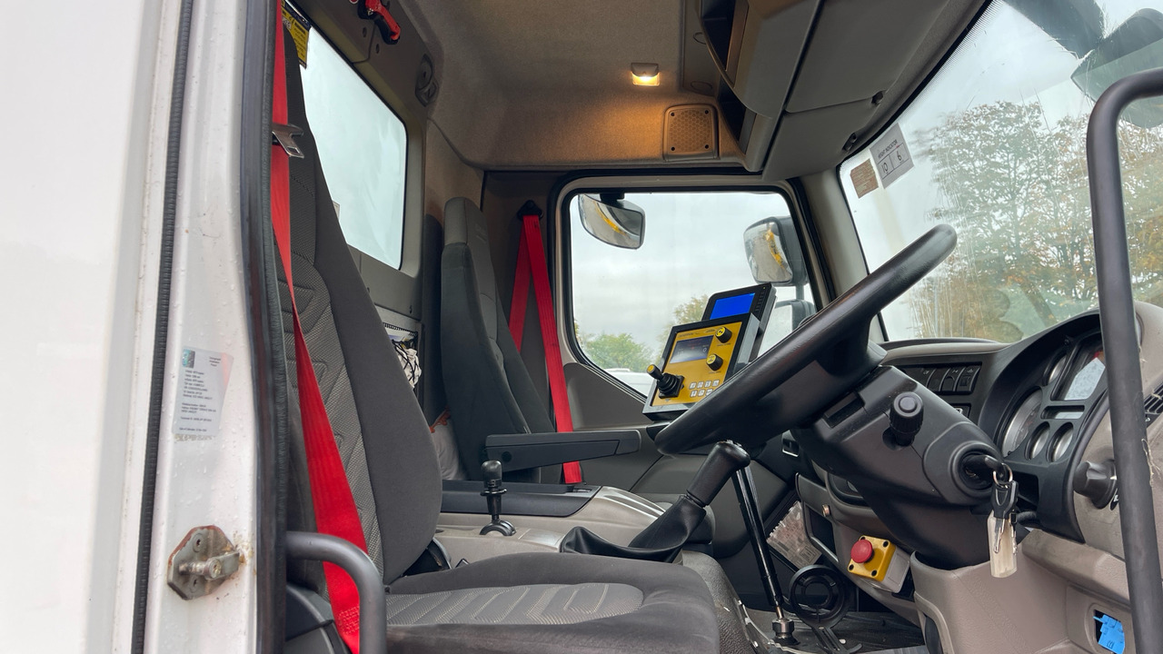 DAF LF 55.220 - Snow removal vehicle: picture 5 DAF LF 55.220 - Snow removal vehicle: picture 5