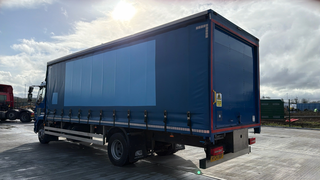 Daf LF 260 - Curtainsider truck: picture 3 Daf LF 260 - Curtainsider truck: picture 3