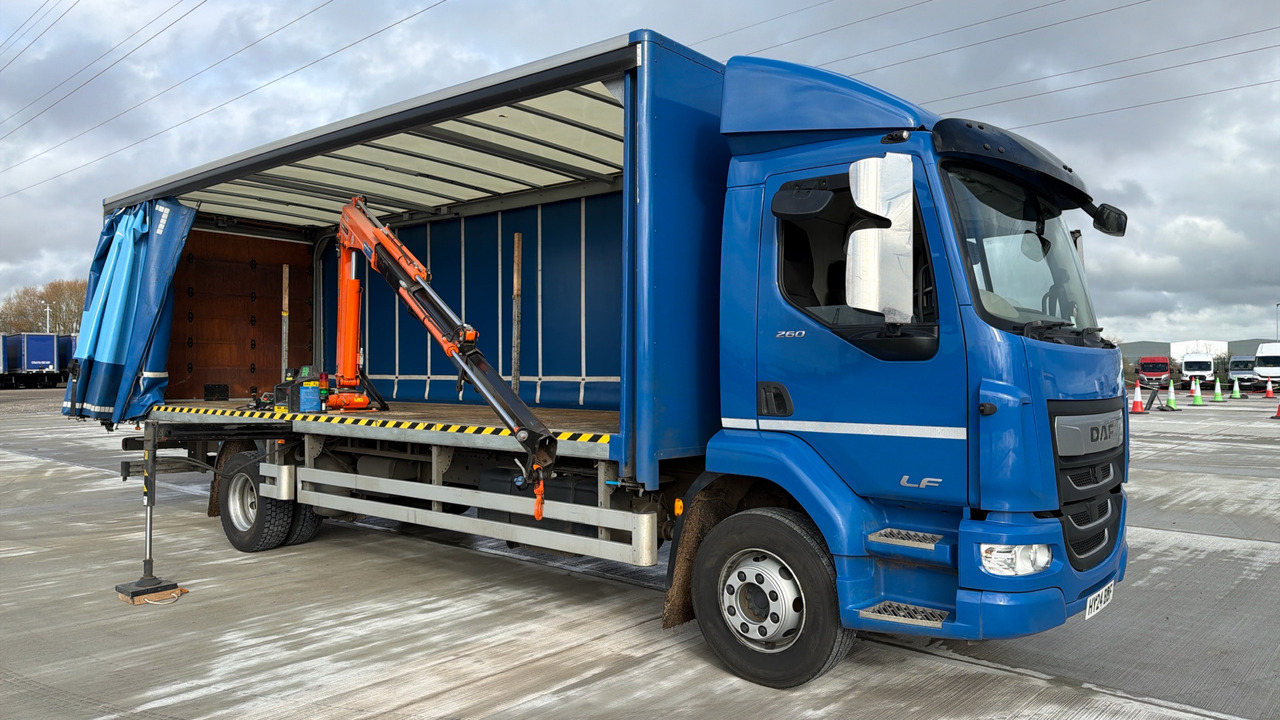 Daf LF 260 - Curtainsider truck: picture 1 Daf LF 260 - Curtainsider truck: picture 1