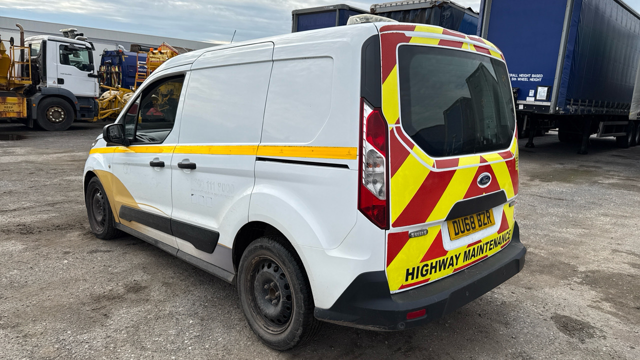 FORD TRANSIT CONNECT 220 1.5 ECOBLUE 120PS - Panel van: picture 3 FORD TRANSIT CONNECT 220 1.5 ECOBLUE 120PS - Panel van: picture 3