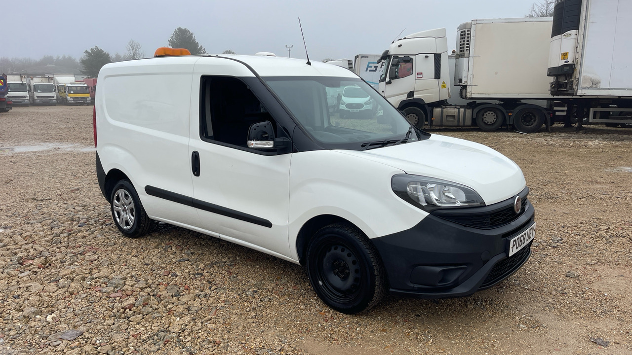 Fiat Doblo 1.3 MULTIJET 95PS - Small van: picture 1 Fiat Doblo 1.3 MULTIJET 95PS - Small van: picture 1
