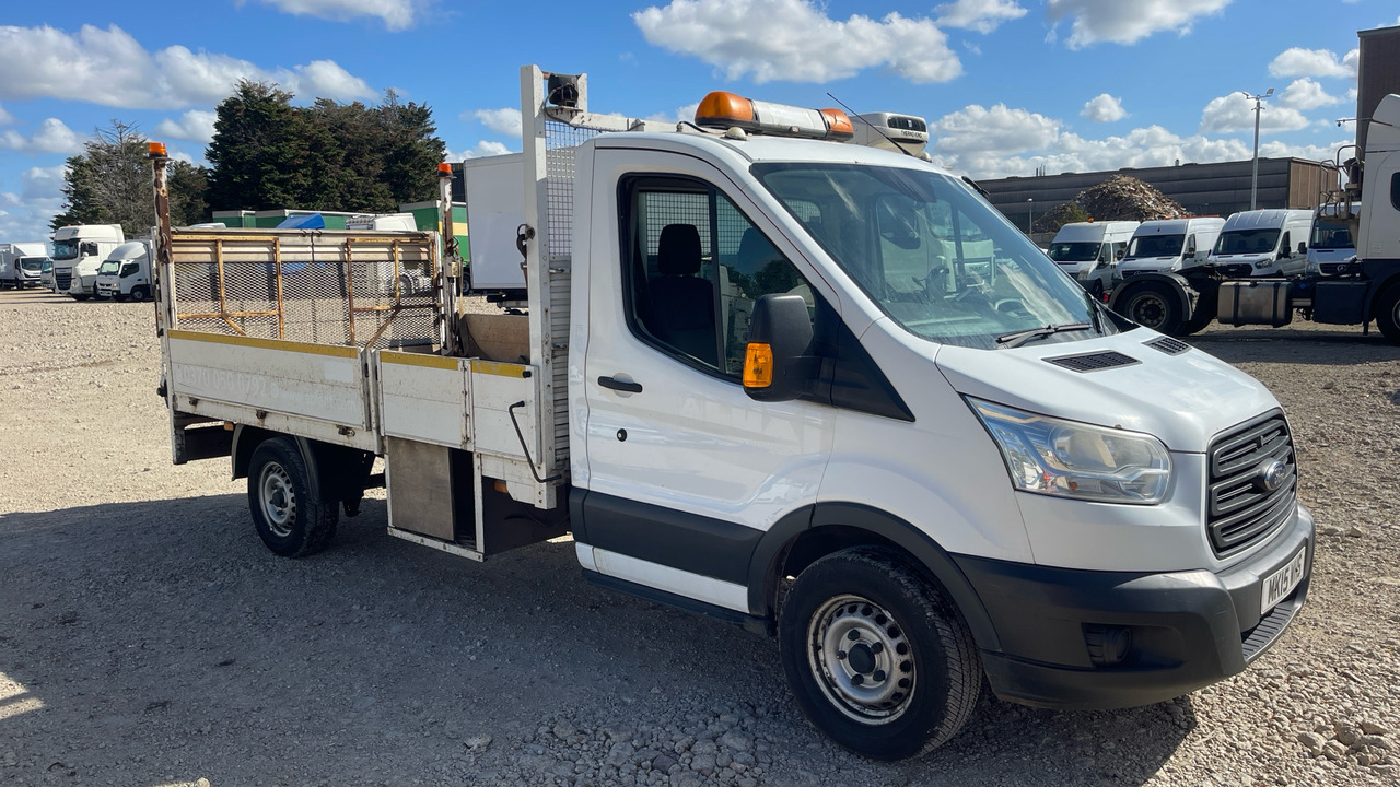 Ford Transit 350 2.2 TDCI 120PS - Open body delivery van: picture 1 Ford Transit 350 2.2 TDCI 120PS - Open body delivery van: picture 1