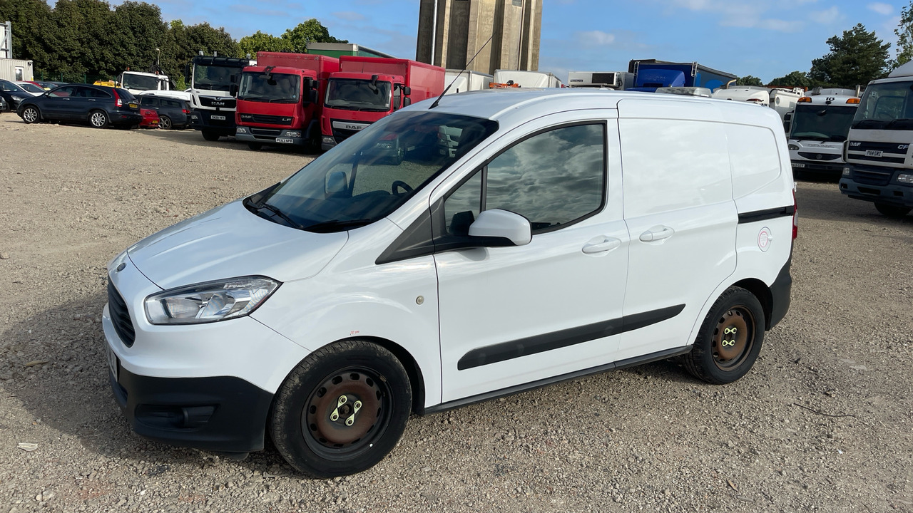 Ford Transit Courier 1.5 TDCI 95PS - Small van: picture 2 Ford Transit Courier 1.5 TDCI 95PS - Small van: picture 2