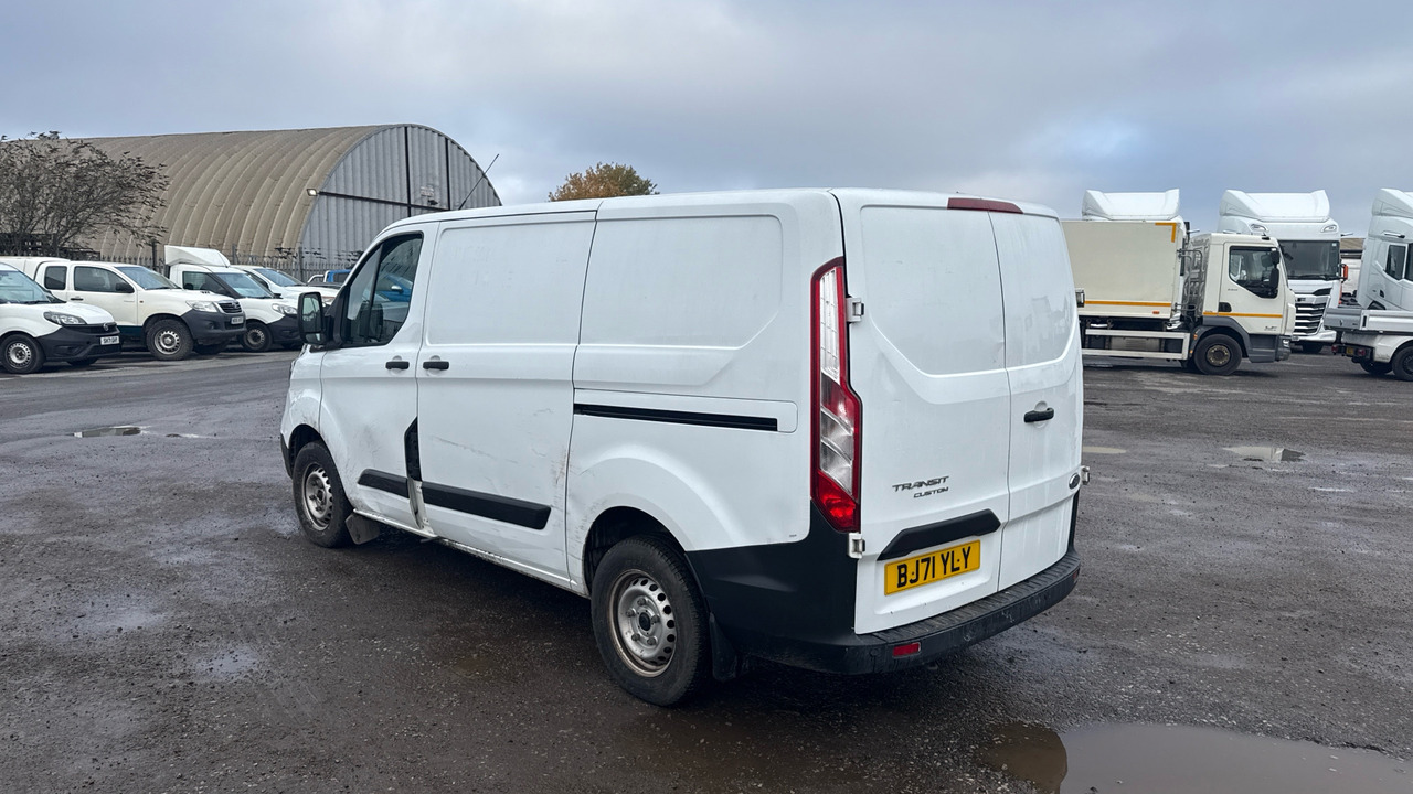 Ford Transit Custom 300 2.0 ECOBLUE 105PS LEADER - Small van: picture 3 Ford Transit Custom 300 2.0 ECOBLUE 105PS LEADER - Small van: picture 3