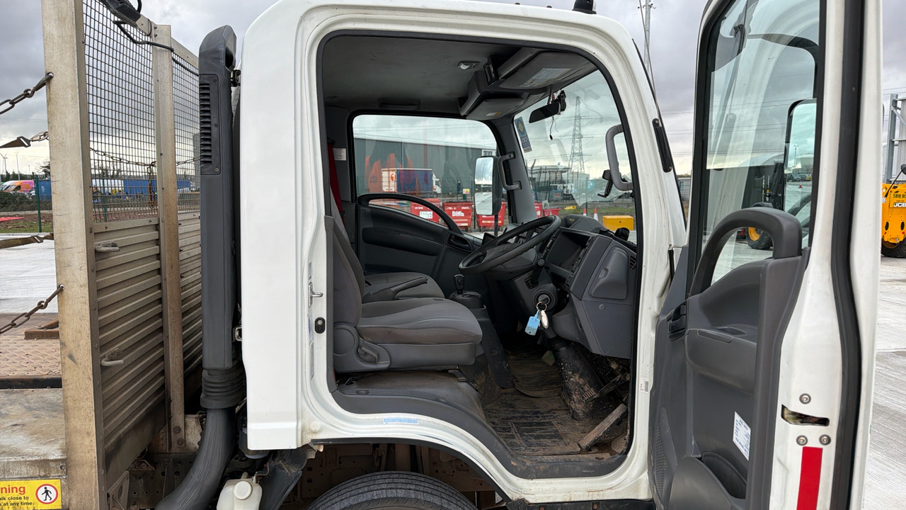 ISUZU N75 190 - Dropside/ Flatbed truck: picture 5 ISUZU N75 190 - Dropside/ Flatbed truck: picture 5