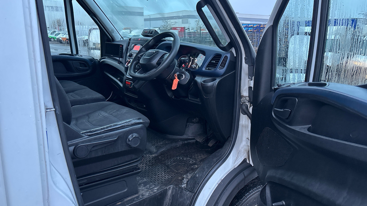 IVECO DAILY 72-180 HI MATIC - Refrigerator truck: picture 5 IVECO DAILY 72-180 HI MATIC - Refrigerator truck: picture 5