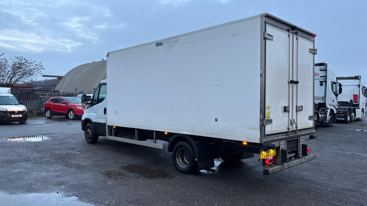 IVECO DAILY 72-180 HI MATIC - Refrigerator truck: picture 3 IVECO DAILY 72-180 HI MATIC - Refrigerator truck: picture 3