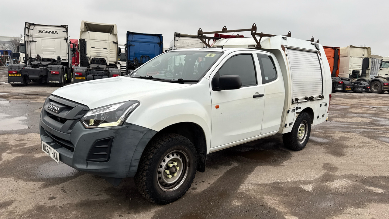 Isuzu D-Max 1.9 - Pickup truck, Combi van: picture 2 Isuzu D-Max 1.9 - Pickup truck, Combi van: picture 2