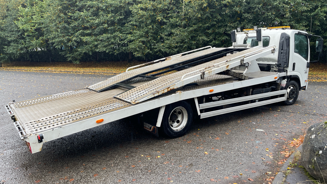 Isuzu N75 190 - Autotransporter truck: picture 4 Isuzu N75 190 - Autotransporter truck: picture 4